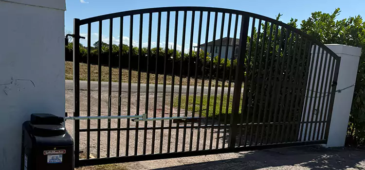 Driveway Fence Repair Plantation